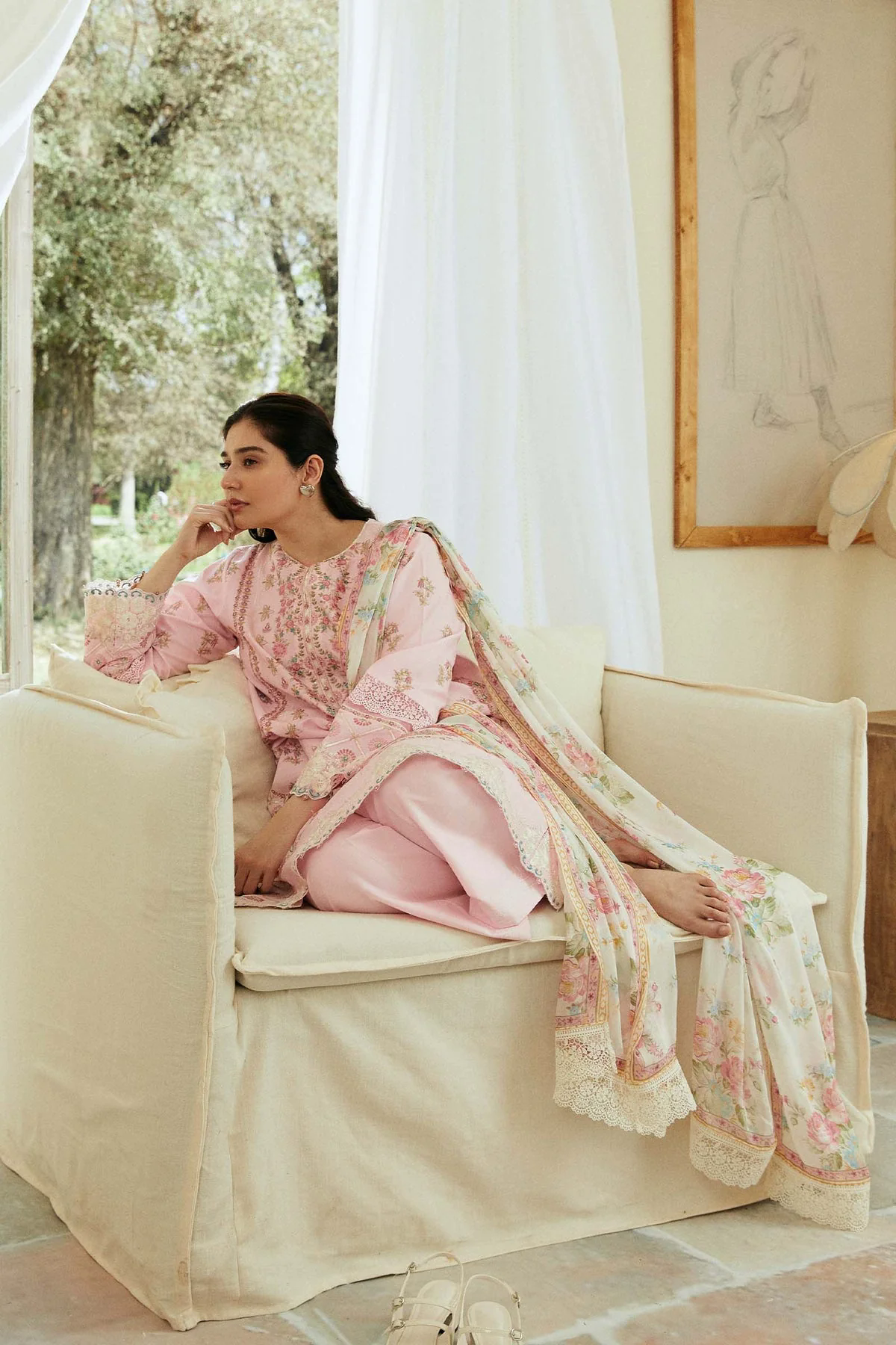 Embroidered Lawn 3pc with Silk Printed Chiffon Dupatta - GA1886 Embroidered Lawn 3pc with Silk Printed Chiffon Dupatta - GA1886