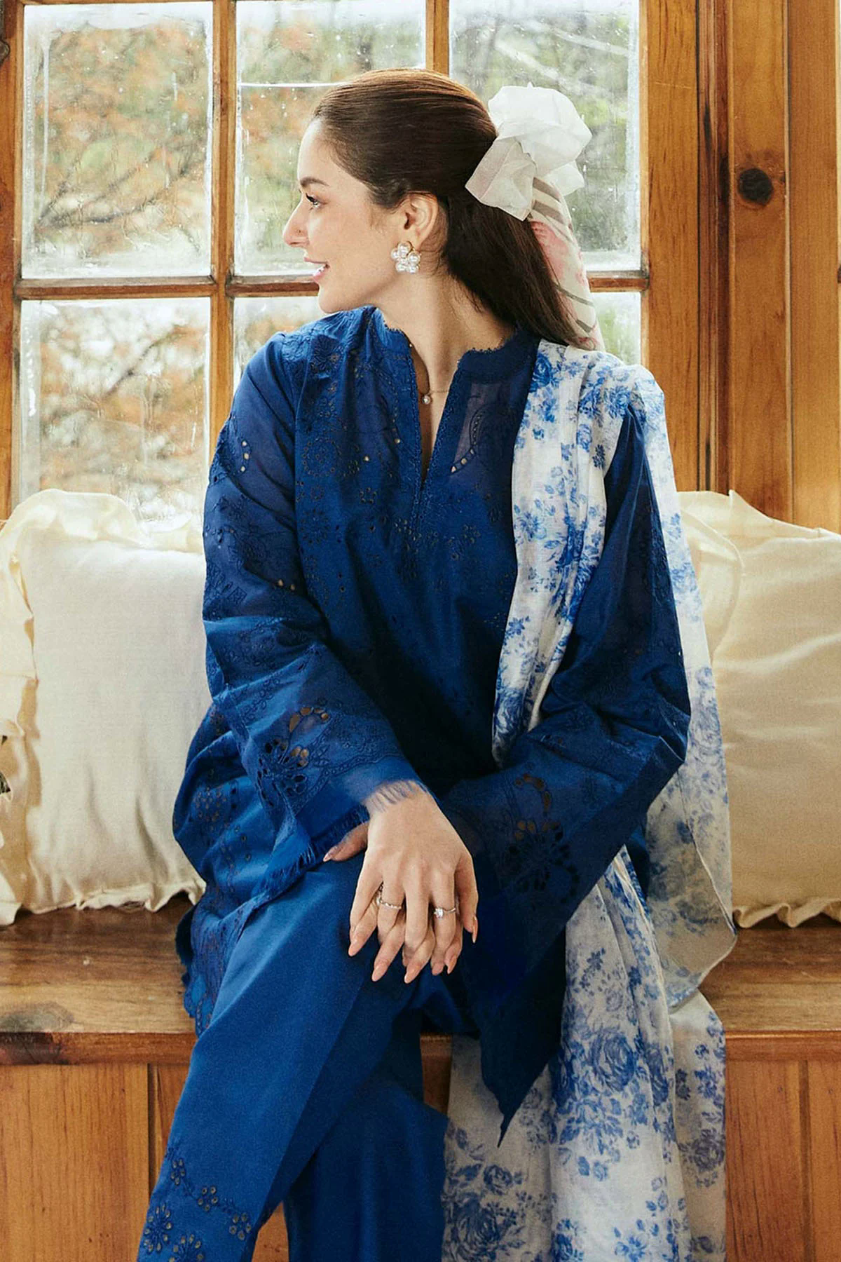 Embroidered Lawn 3pc with Printed Slub Net Dupatta- GA1897