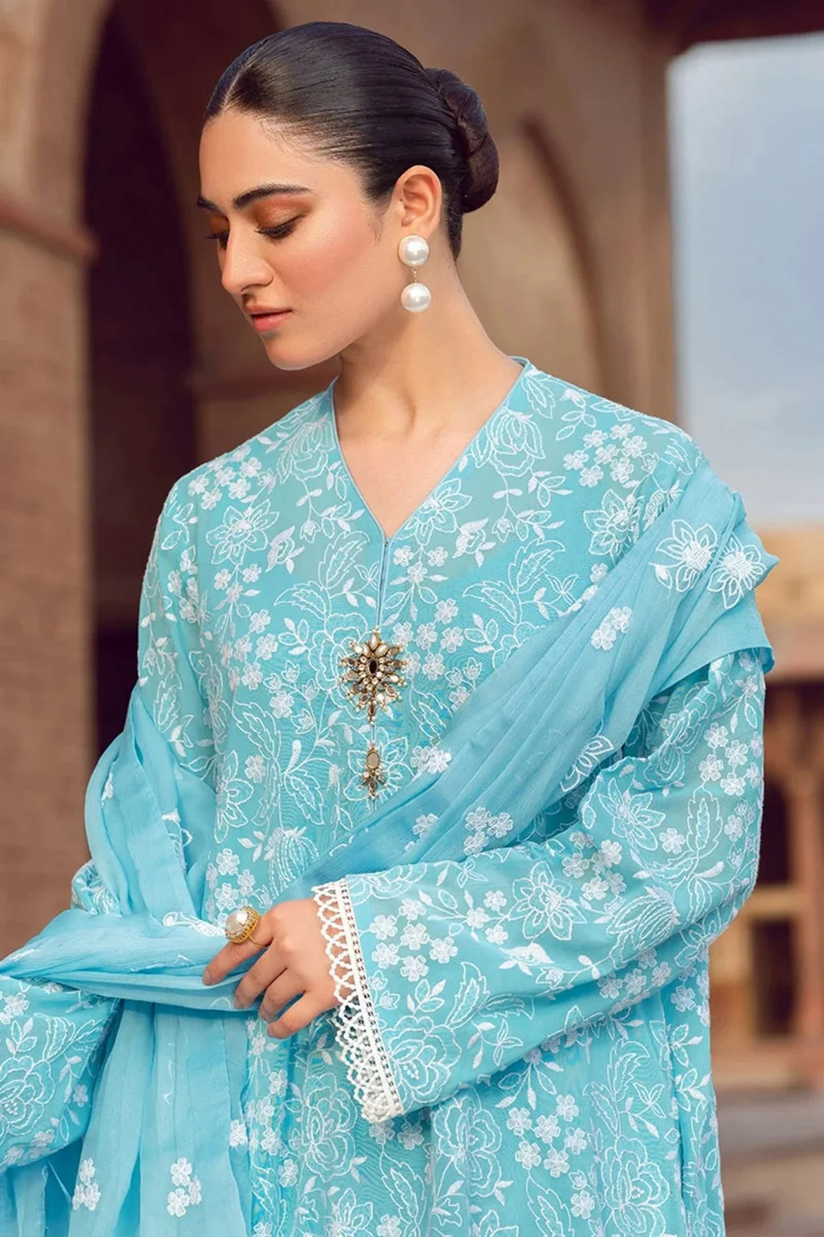 3PC Embroidered Lawn Suit with Embroidered chiffon Dupatta -GA2045