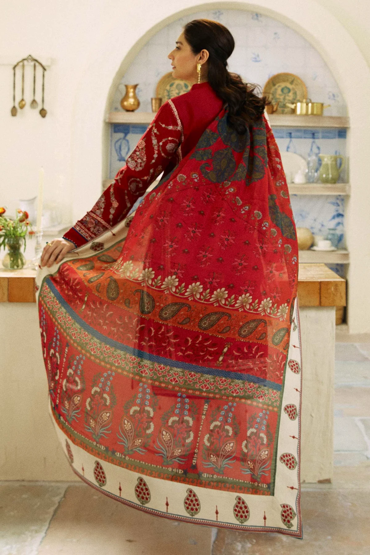 Embroidered Lawn 3pc with Silk Printed Chiffon Dupatta - GA1890 Embroidered Lawn 3pc with Silk Printed Chiffon Dupatta - GA1890