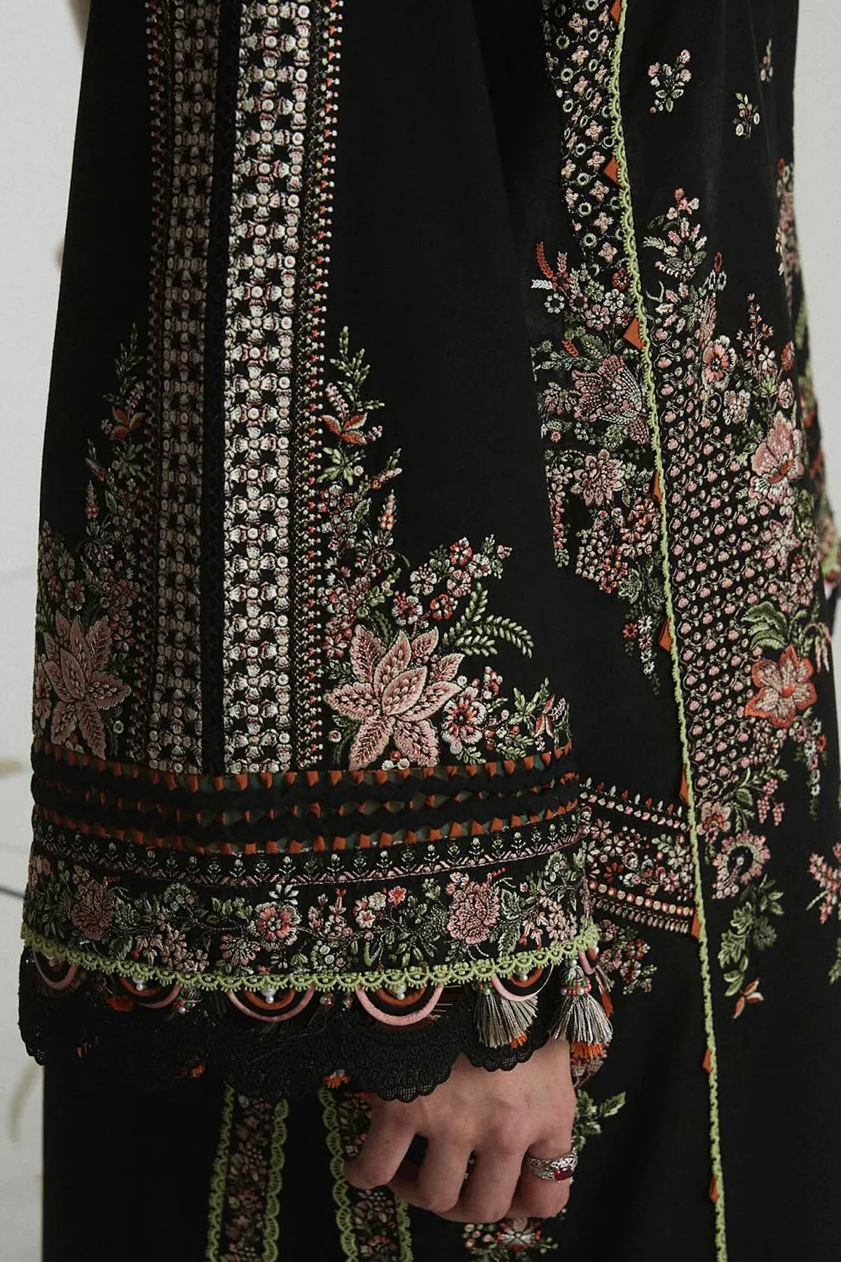 3PC Embroidered Lawn Suit with Printed Chiffon Dupatta -GA2001