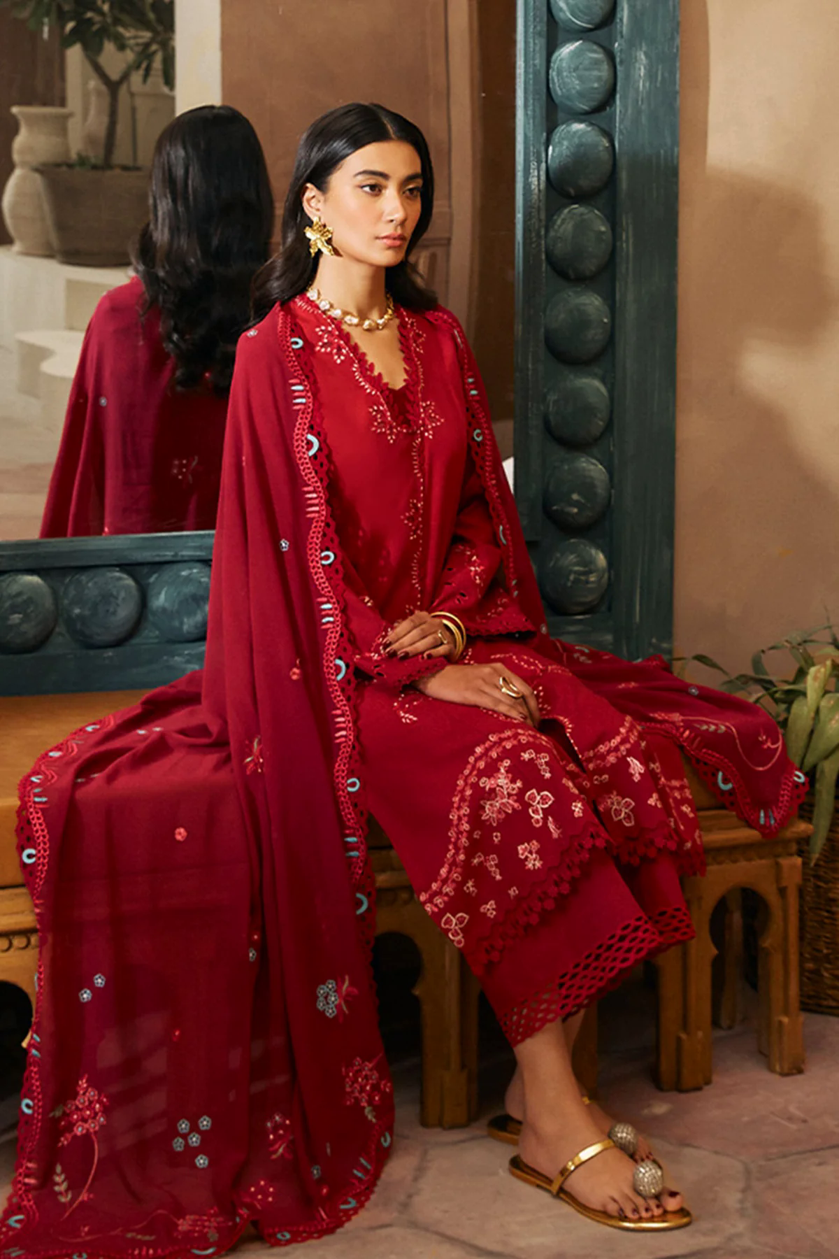 3PC Embroidered Lawn Suit with pure chiffon Dupatta -GA2042