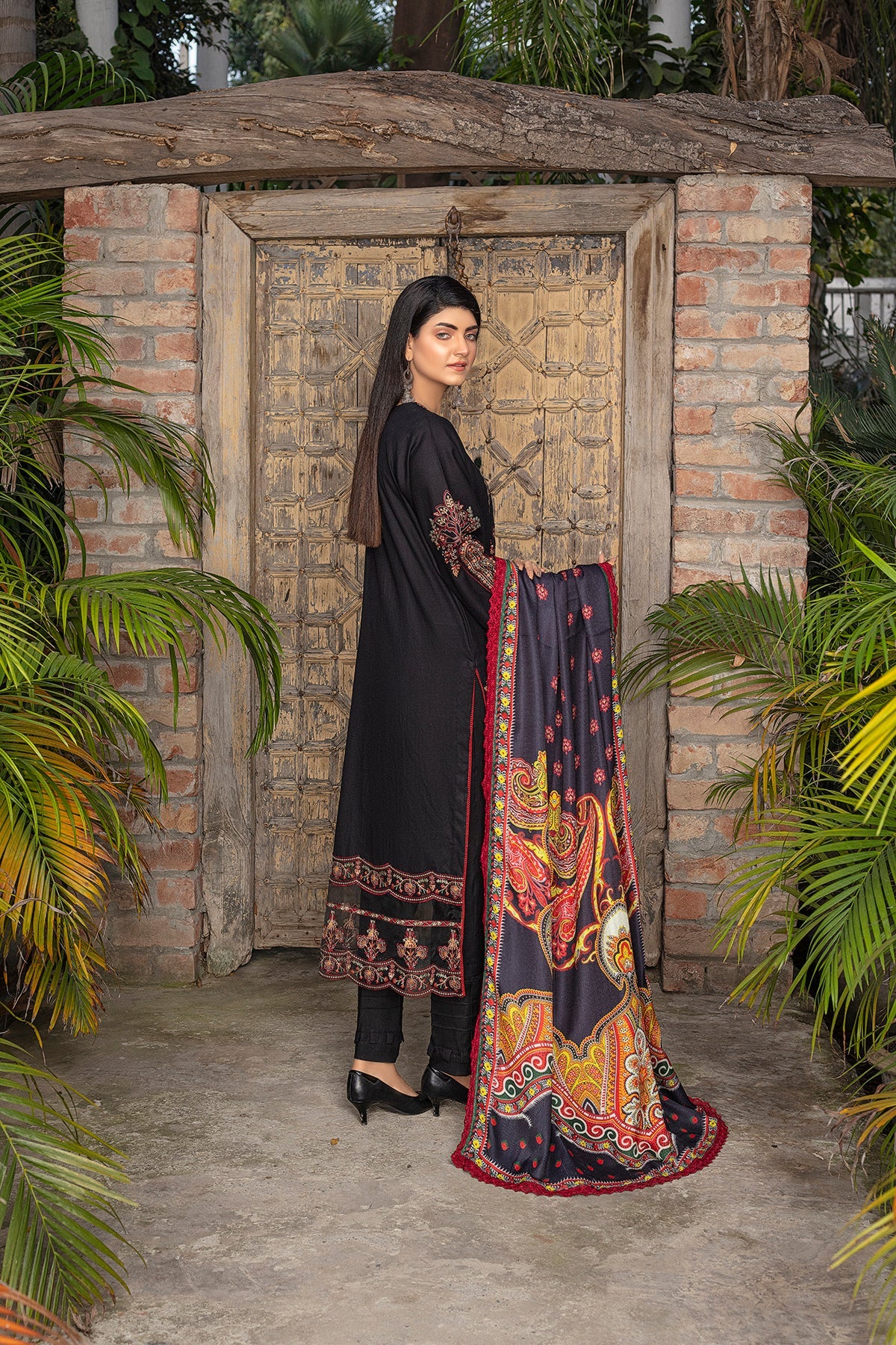 Niyosha Embroidered Dhanak 3Pc With Printed Shawal -GA1927