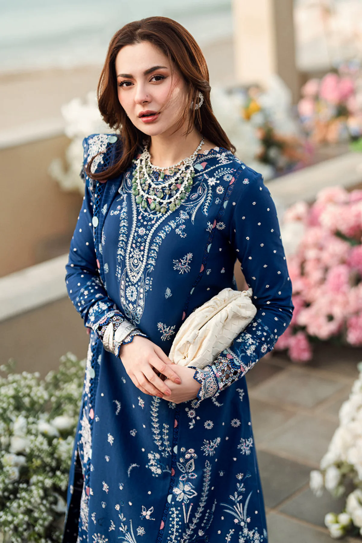 Embroidered Lawn 3pc with Embroidered Slub Net dupatta-GA2016