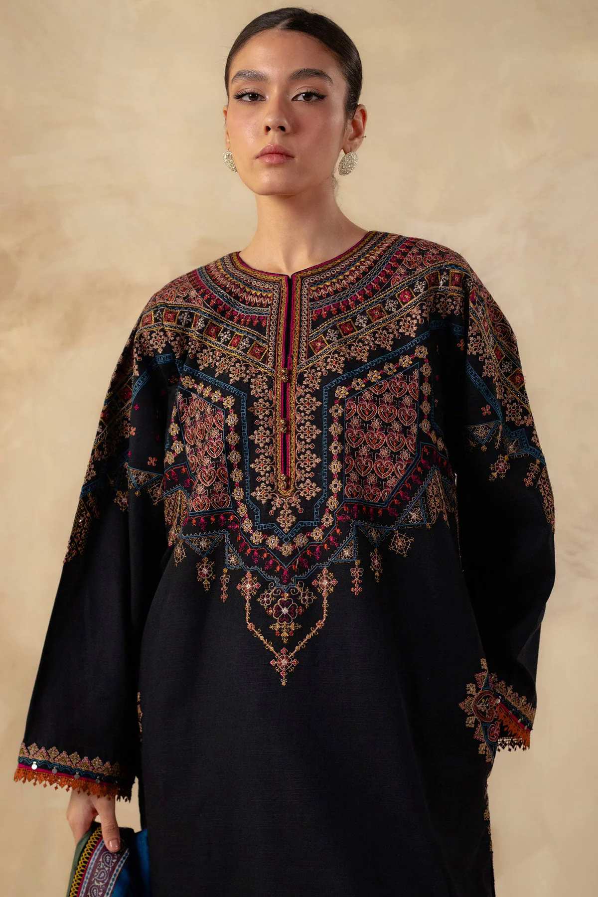 3PC Embroidered Dhanak with Printed Shawl - GA1783 3PC Embroidered Dhanak with Printed Shawl - GA1783