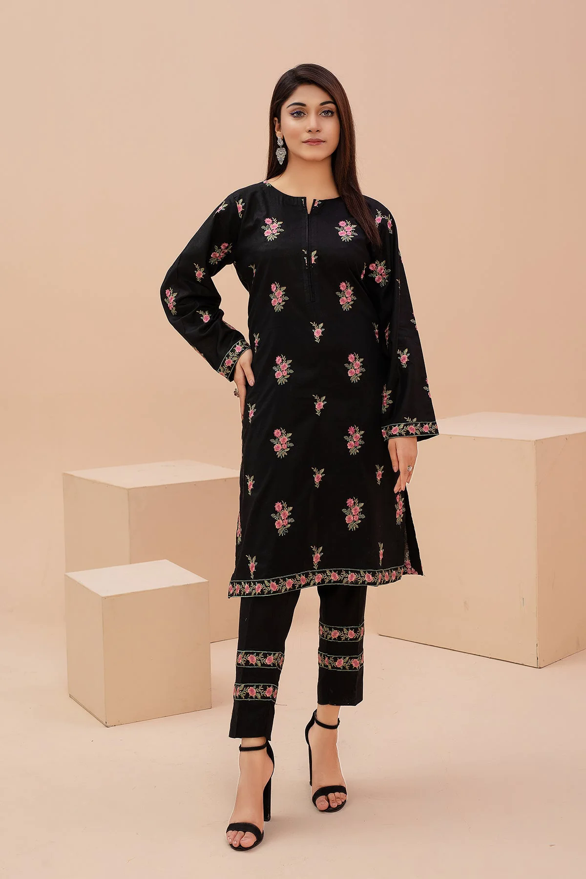 Original Black Embroidered Lawn 2pc - ZJ054