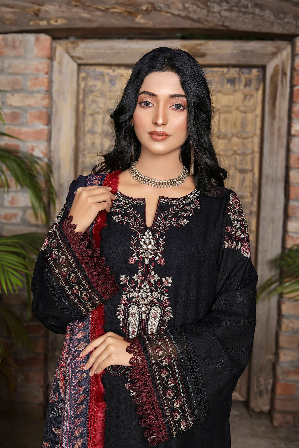 Fereydun Luxury Embroidered Dhanak 3pc With Printed Whool Shawal-GA1934 Fereydun Luxury Embroidered Dhanak 3pc With Printed Whool Shawal-GA1934