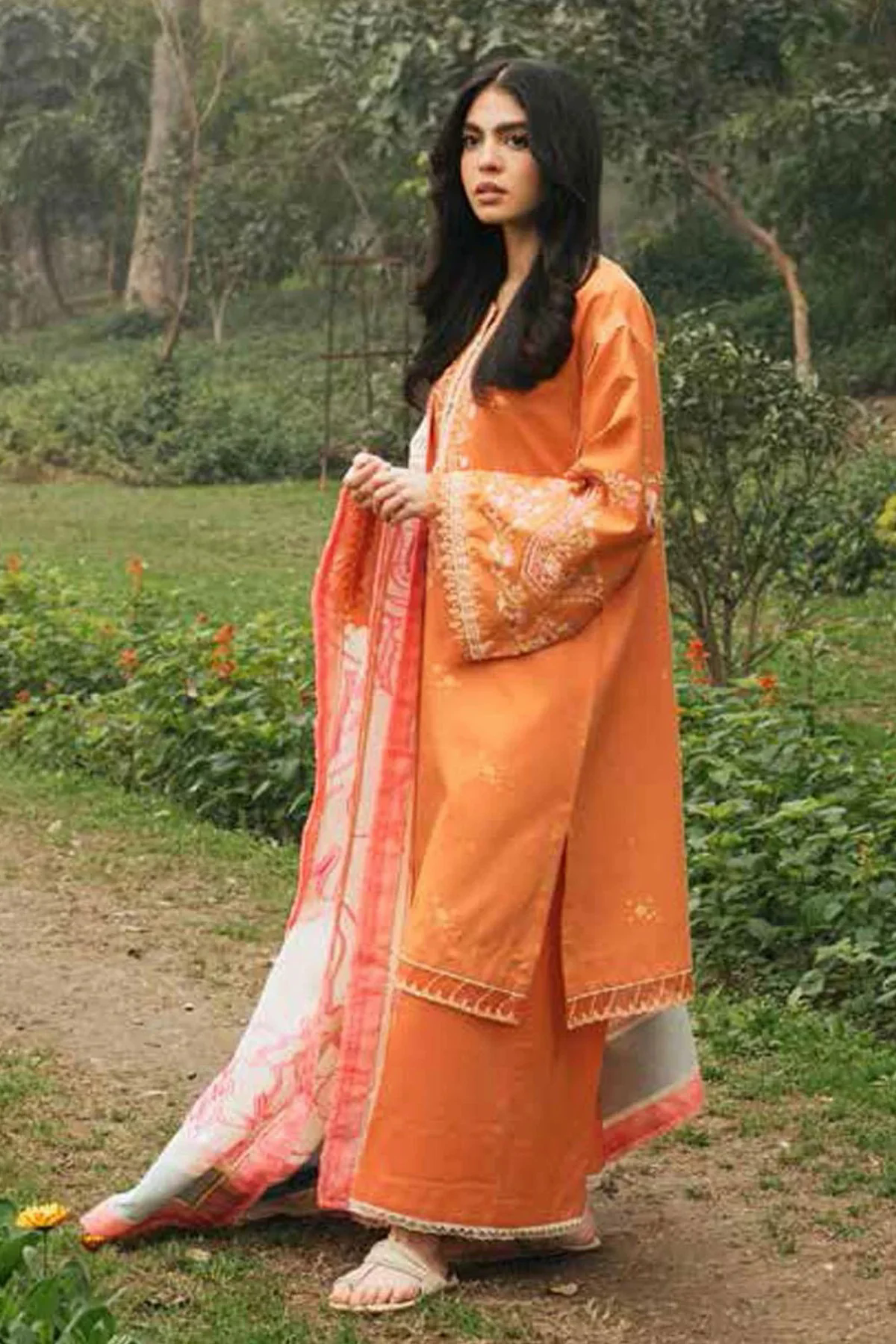 Embroidered Lawn 3pc with Organza dupatta-GA1696