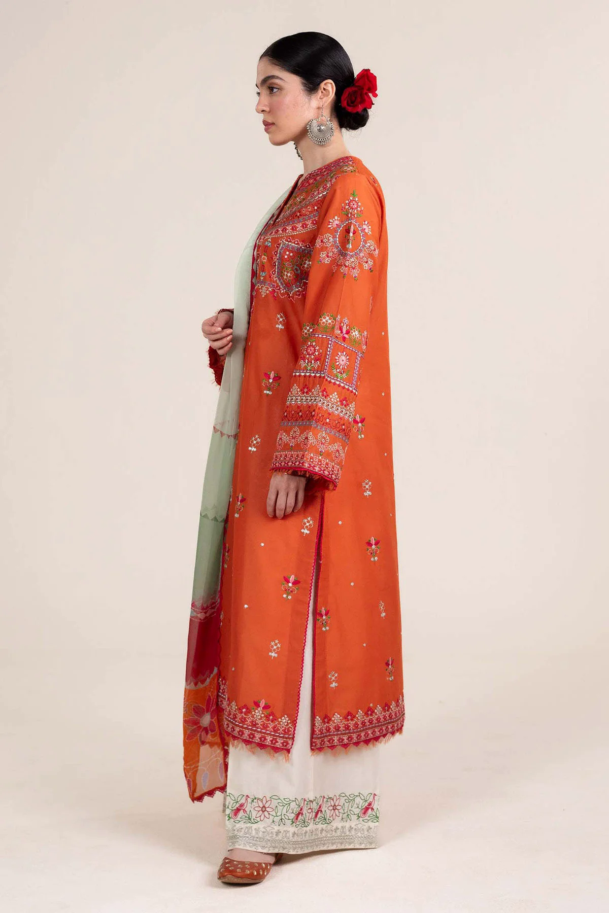 Embroidered Lawn 3pc with Chiffon Dupatta- GA1909