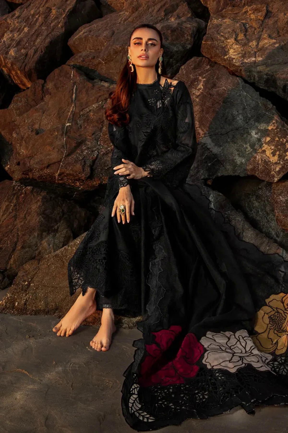 3PC Lawn Embroidered Shirt with Embroidered Khadi Net Dupatta - GA2017