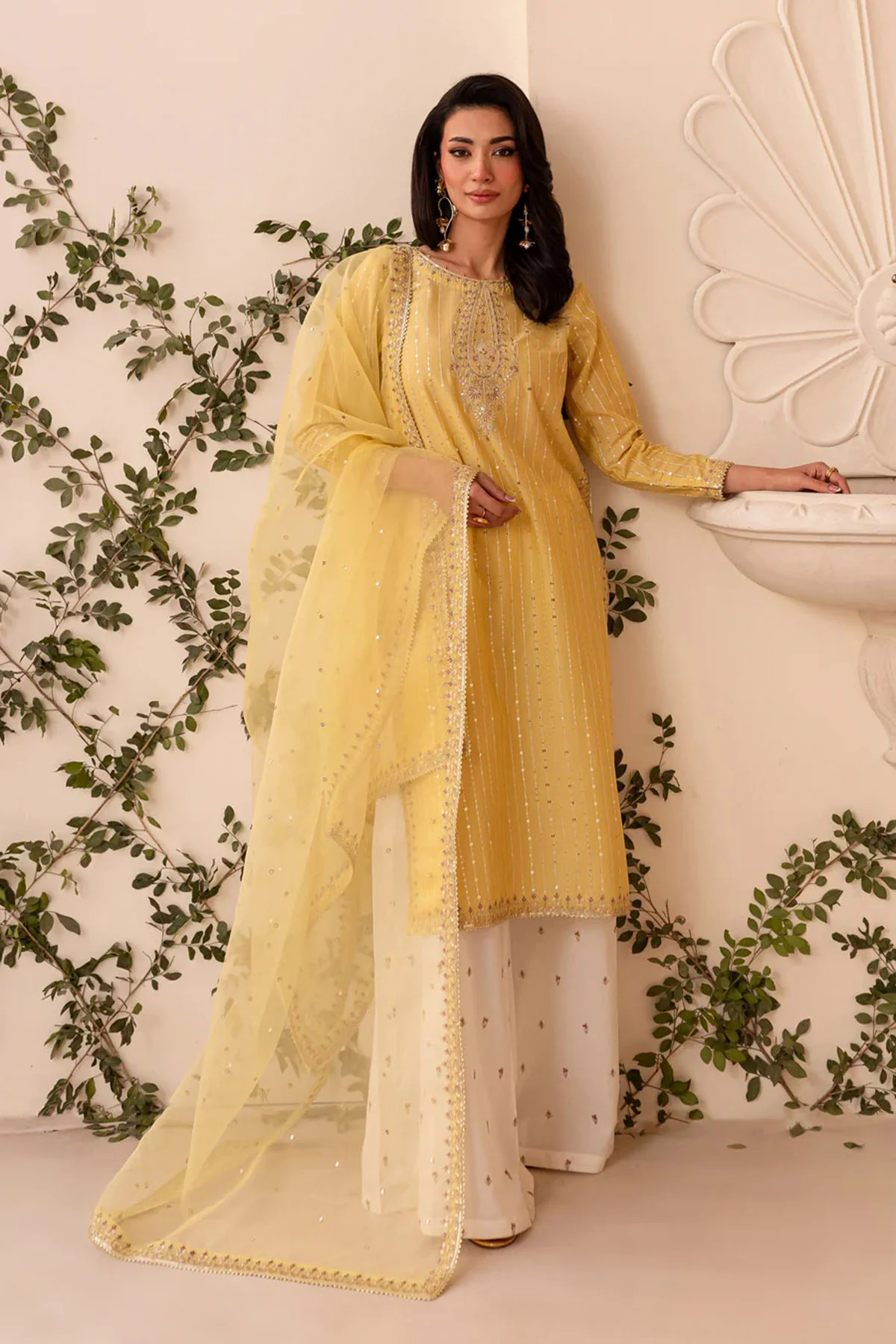 Batik 3PC Lawn Embroidered Shirt with Embroidered Organza Dupatta- GA2039