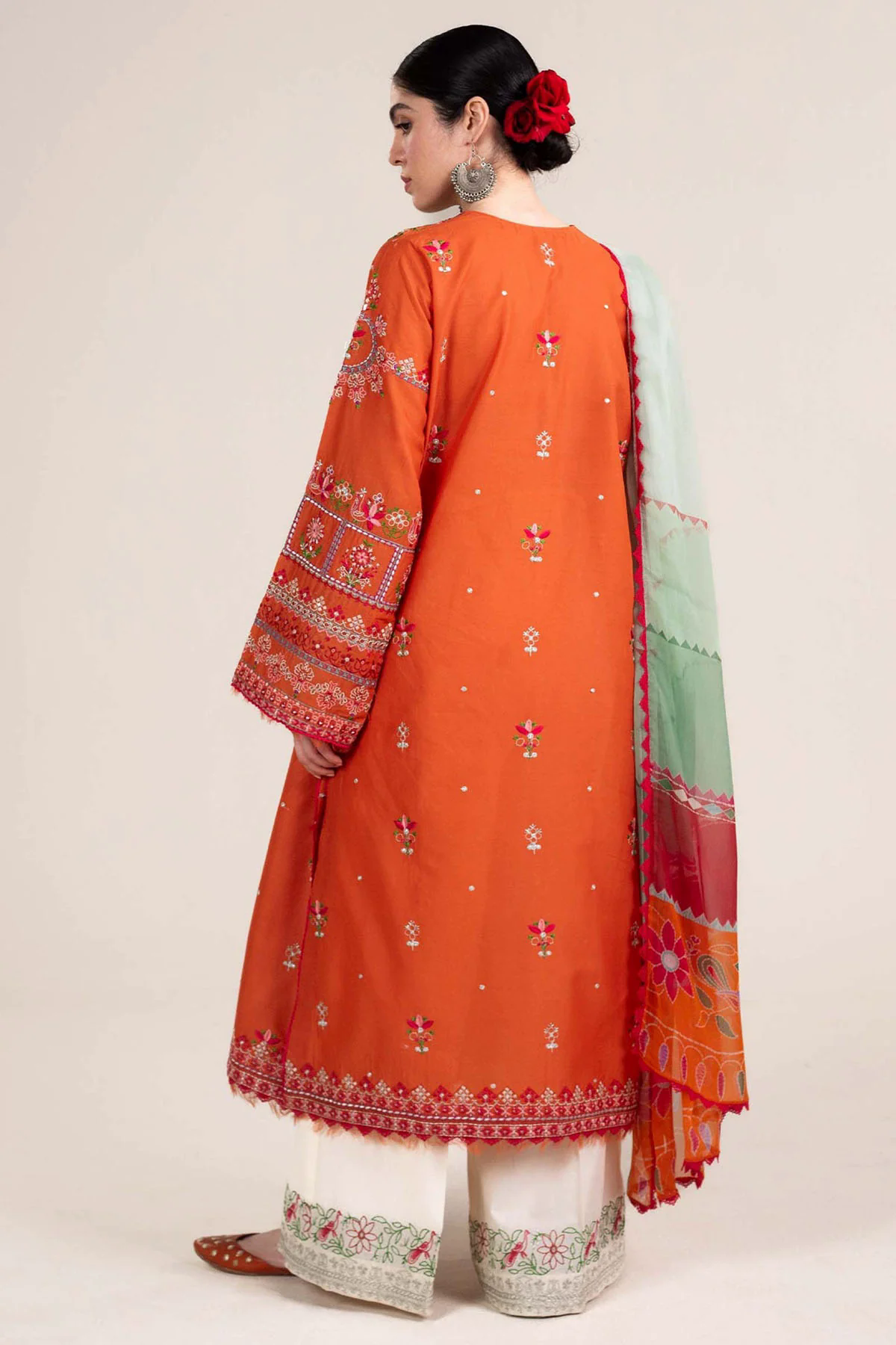 Embroidered Dhanak 3pc with Whool Shawal- GA1968