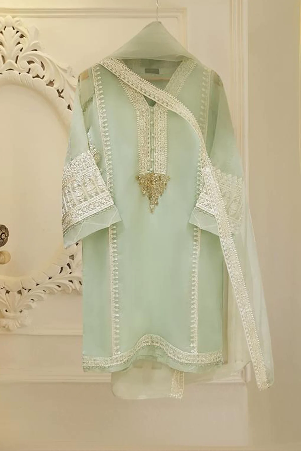 Heavy Embroidered  with hand work 3pc with  organza dupatta-GA10166