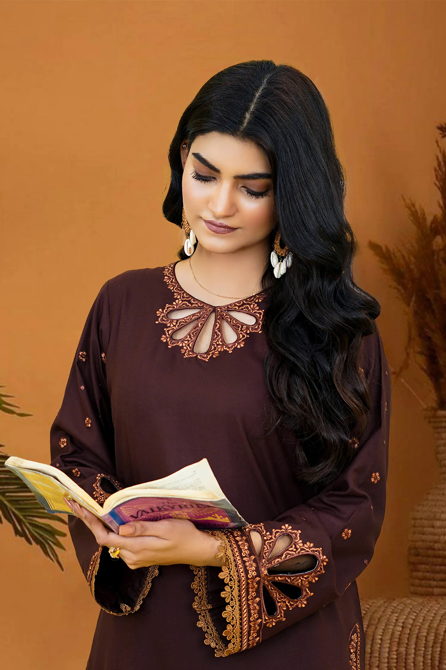 Azita Embroidered Dhanak 2pc- GA1920