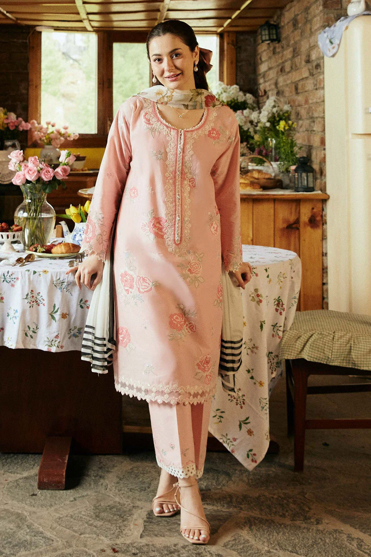 Embroidered Lawn 3pc with Printed Slub Net Dupatta- GA1903