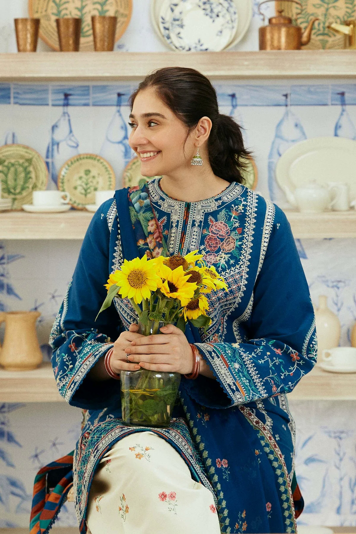 Embroidered Lawn 3pc with Silk Printed Chiffon Dupatta - GA1889