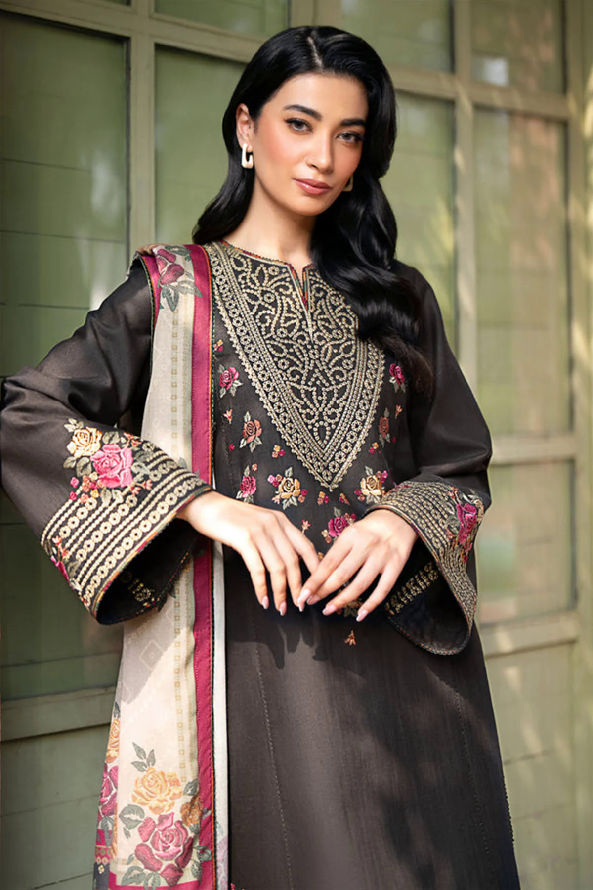Embroidered Dhanak 3pc with Whool Shawal- GA1969