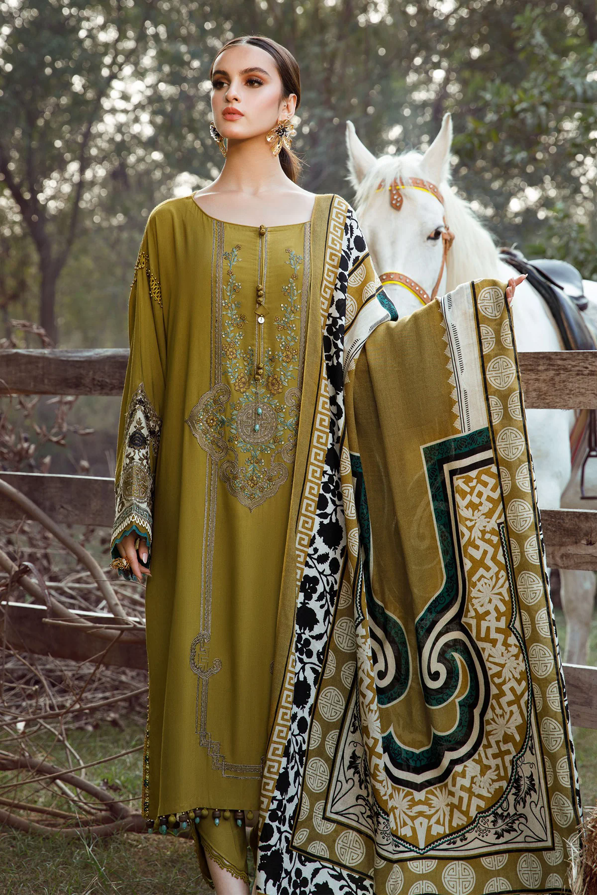 3PC Fully Embroidered Dhanak Suit - GA1613