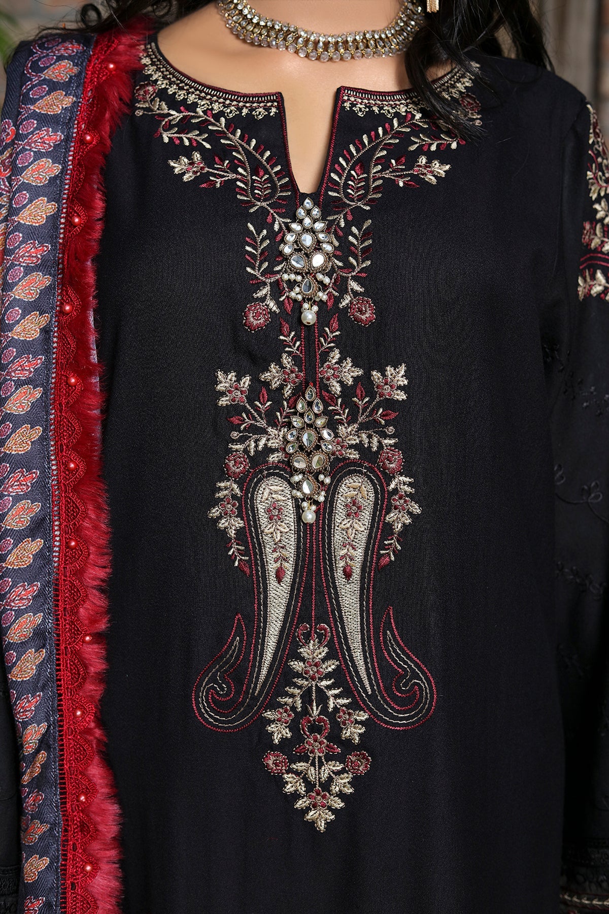 Fereydun Luxury Embroidered Dhanak 3pc With Printed Whool Shawal-GA1934 Fereydun Luxury Embroidered Dhanak 3pc With Printed Whool Shawal-GA1934