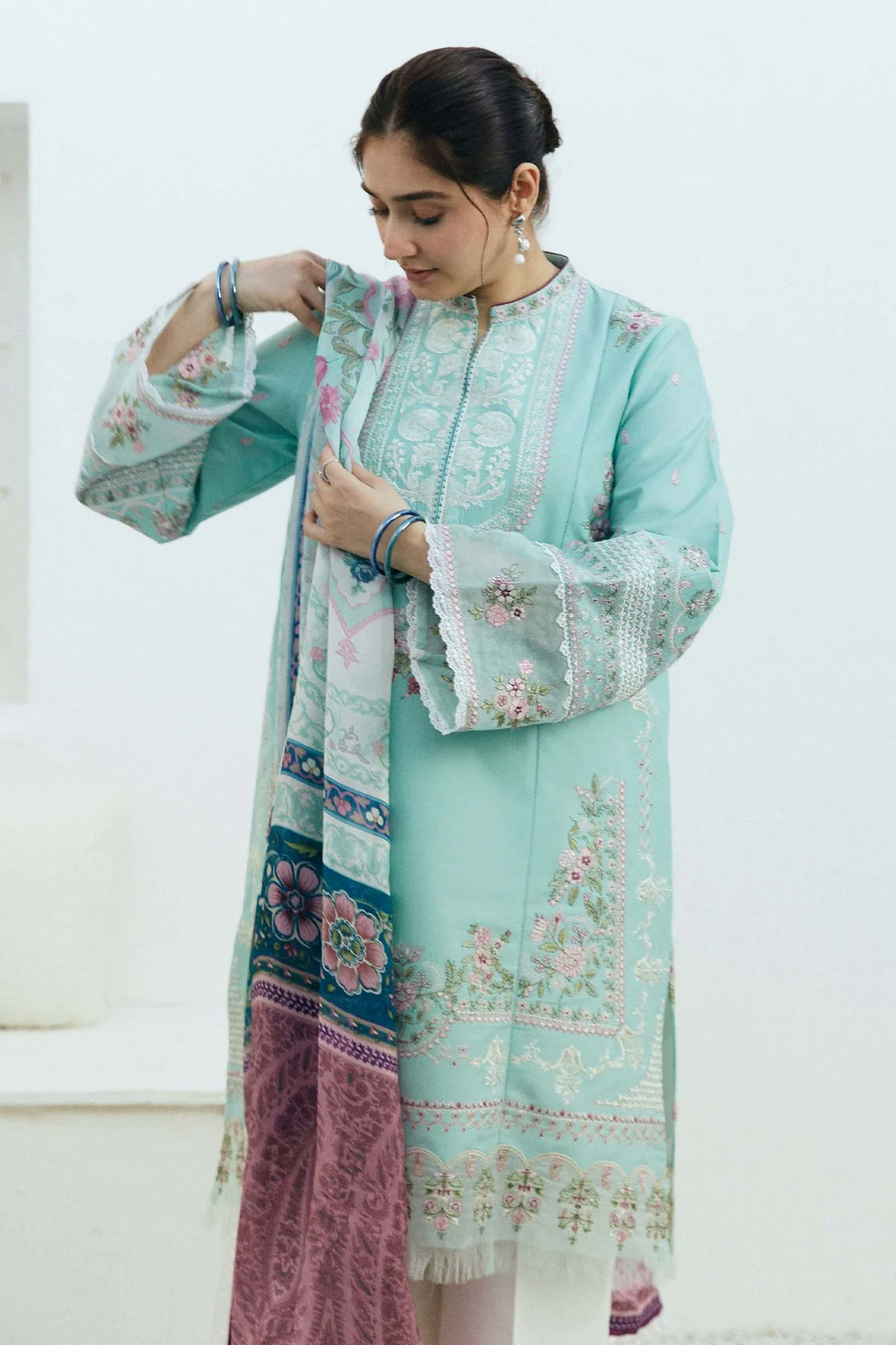 Embroidered Lawn 3pc with Silk Printed Chiffon Dupatta - GA1887 Embroidered Lawn 3pc with Silk Printed Chiffon Dupatta - GA1887