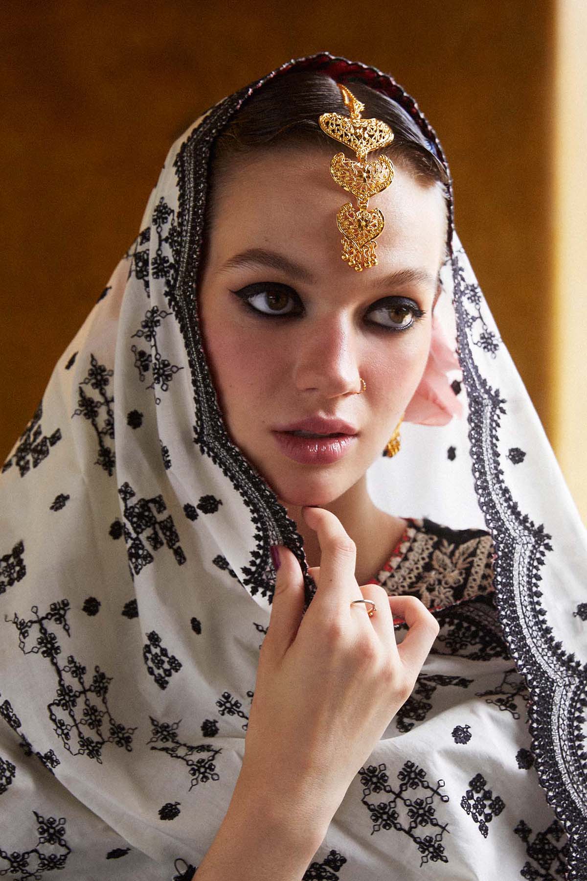 3PC Embroidered Lawn Suit with Printed Cotton Slub Net Dupatta -GA2003