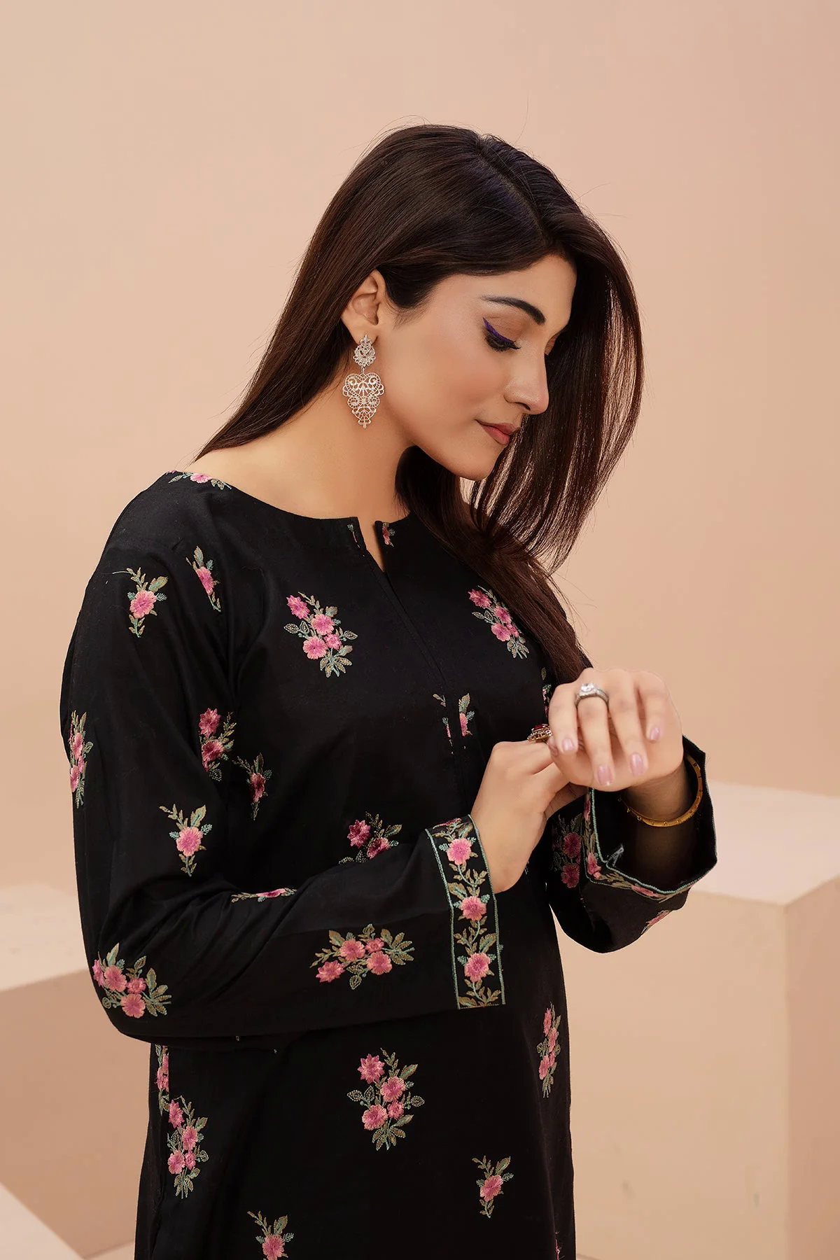 Original Black Embroidered Lawn 2pc - ZJ054