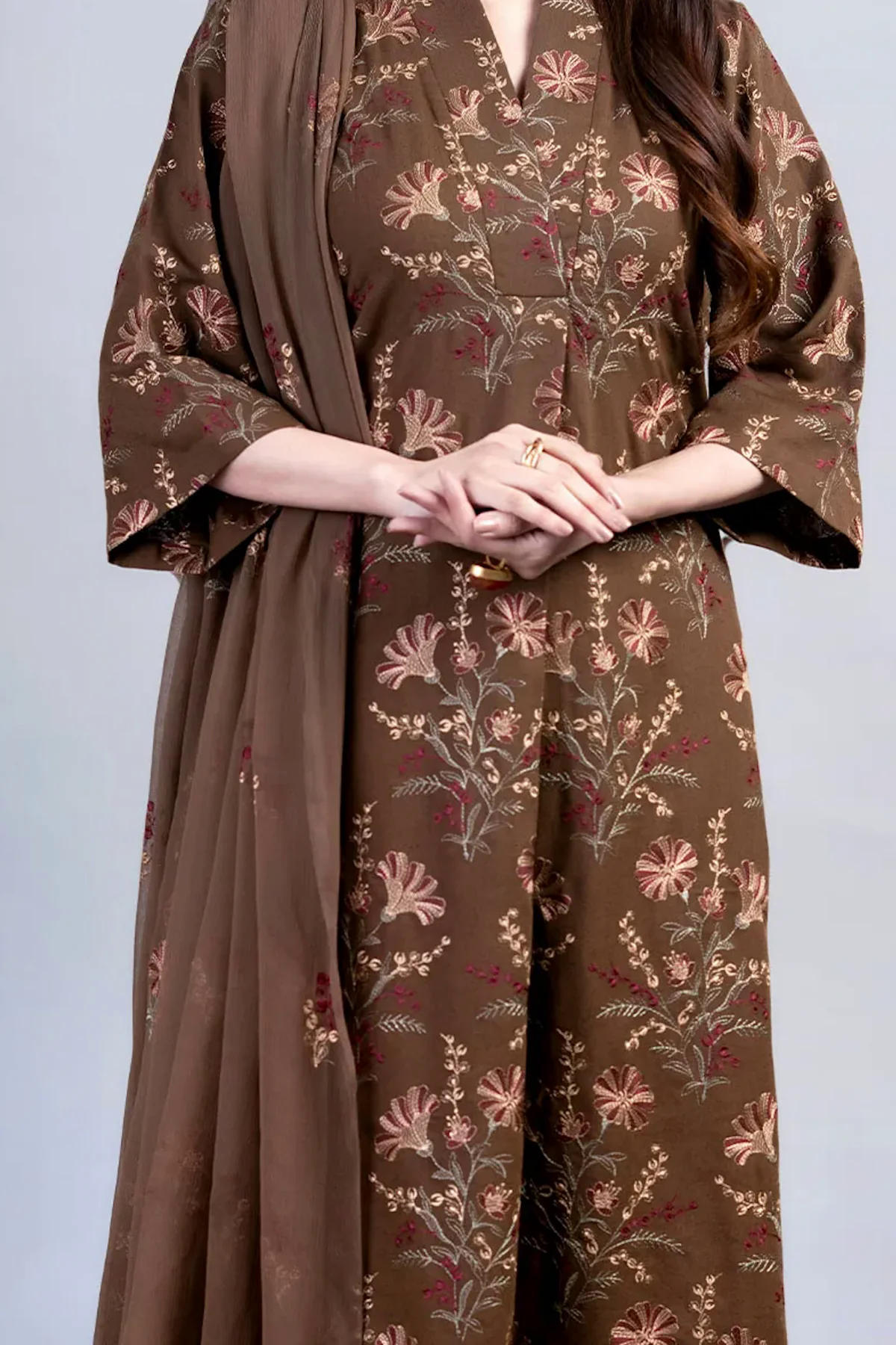 Embroidered Lawn 3pc with Embroidered Crinkle Chiffon Dupatta- GA2024