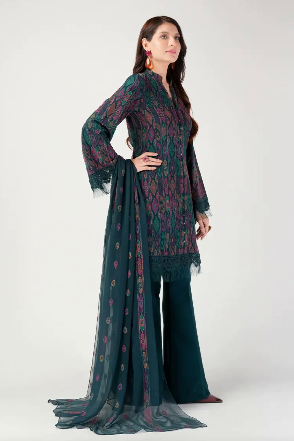 Embroidered Lawn 3pc with Embroidered Crinkle Chiffon Dupatta- GA2026