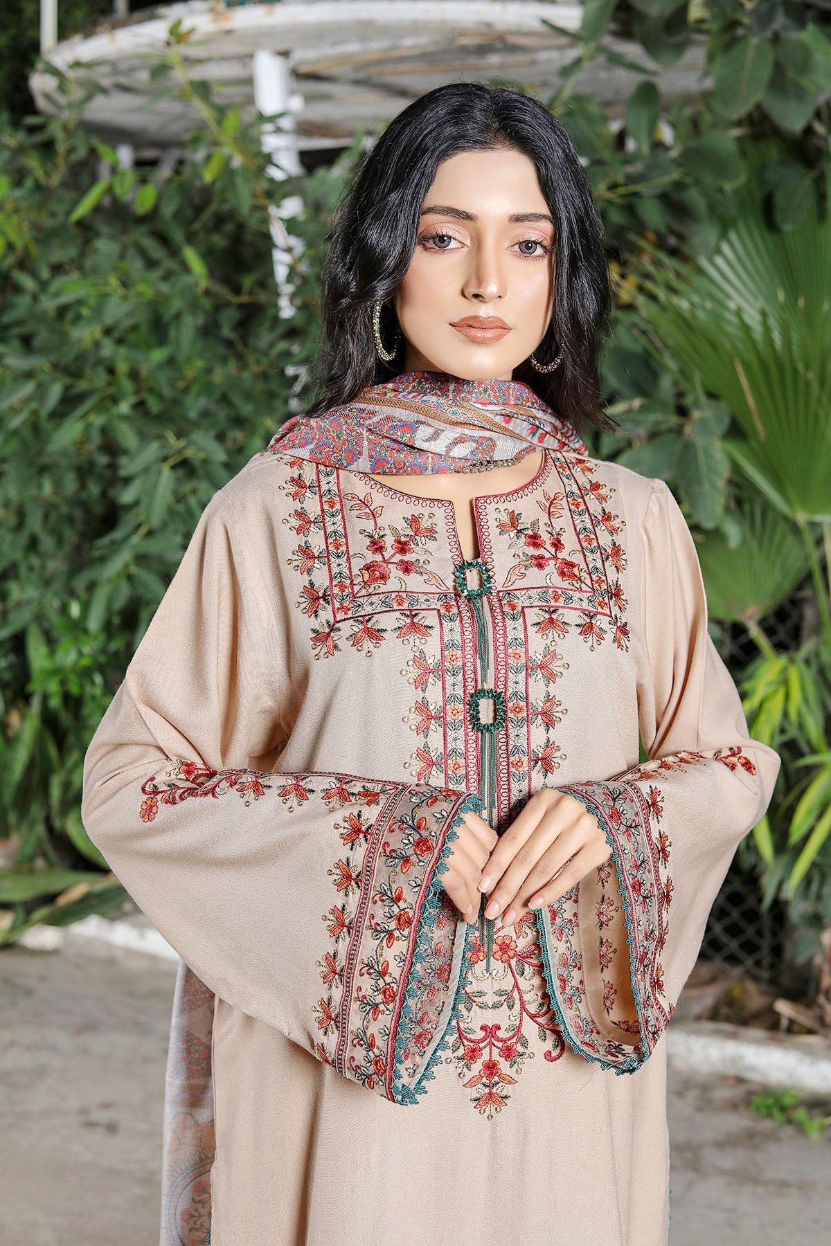 Dilaara Luxury Embroidered Dhanak 3pc With Printed Whool Shawal-GA1944 Dilaara Luxury Embroidered Dhanak 3pc With Printed Whool Shawal-GA1944