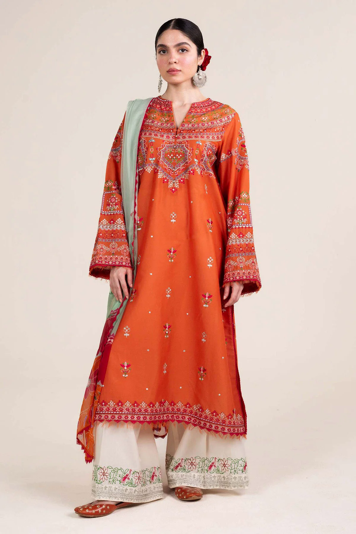 Embroidered Lawn 3pc with Chiffon Dupatta- GA1909