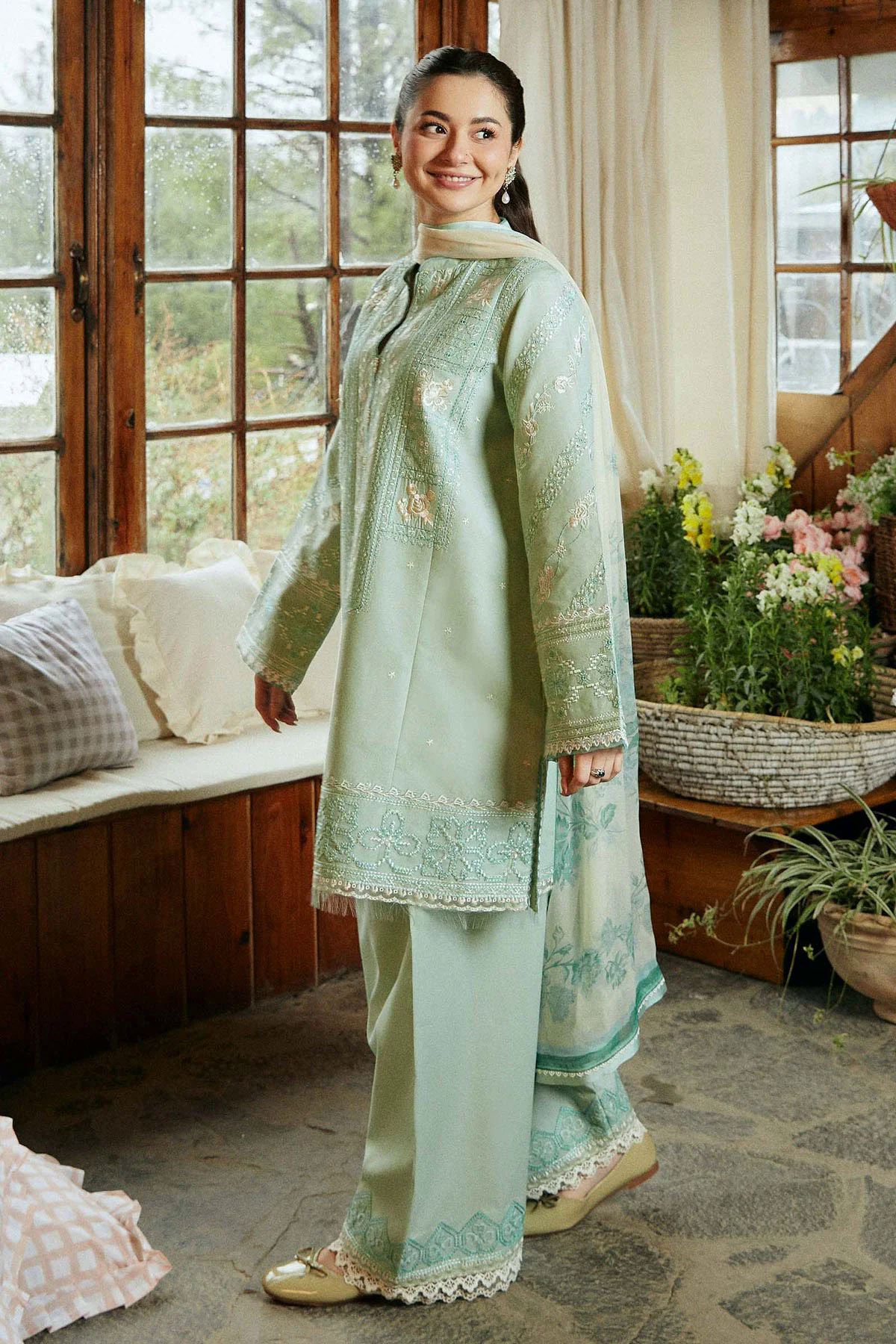 Embroidered Lawn 3pc with Printed Slub Net Dupatta- GA1908
