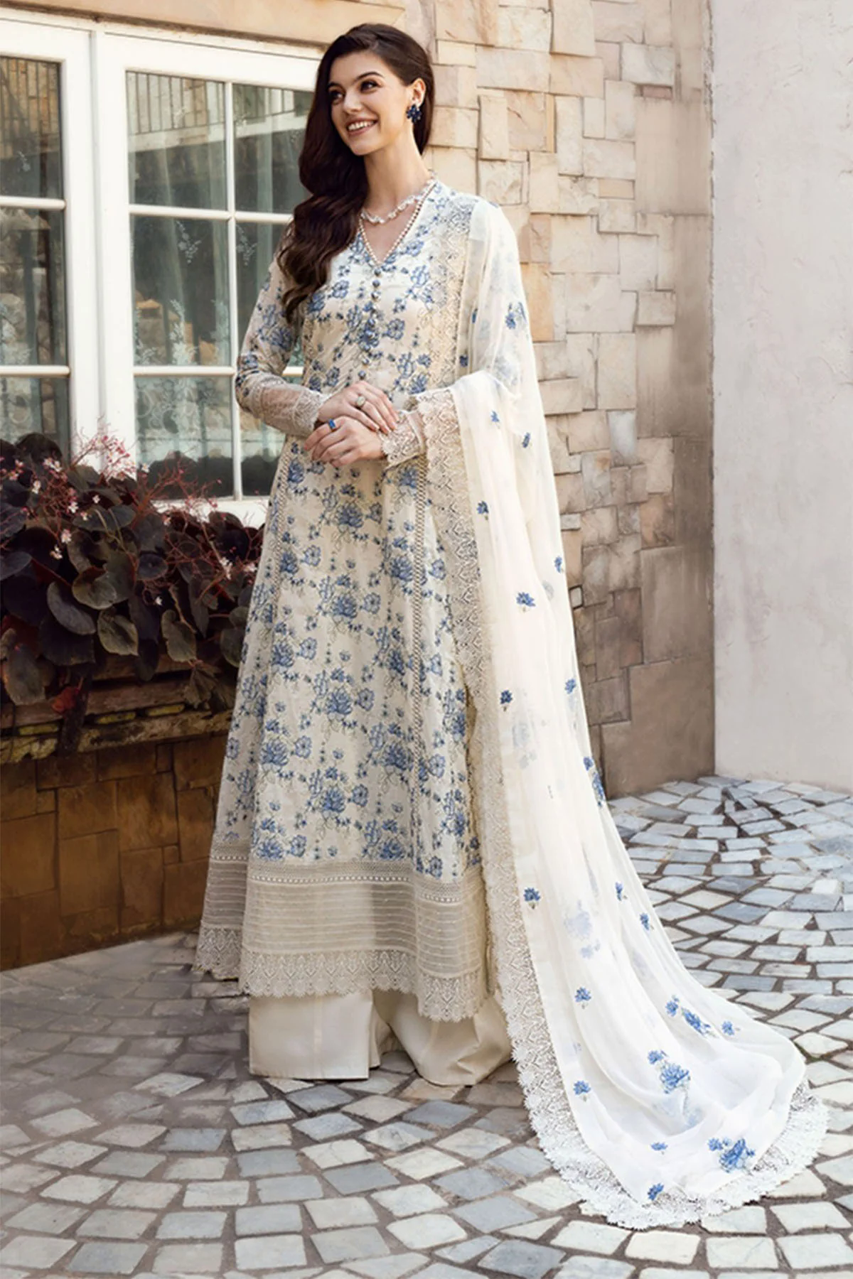 Embroidered Lawn 3pc with Embroidered Chiffon Dupatta- GA1997