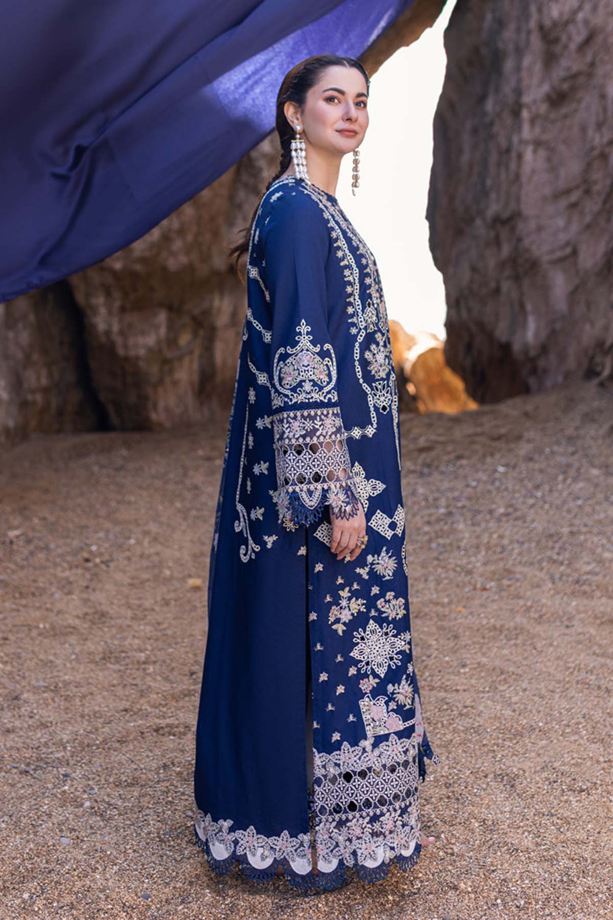 Luxury Embroidered Lawn 3pc with Embroidered Slub Net Dupatta - GA1831 Luxury Embroidered Lawn 3pc with Embroidered Slub Net Dupatta - GA1831