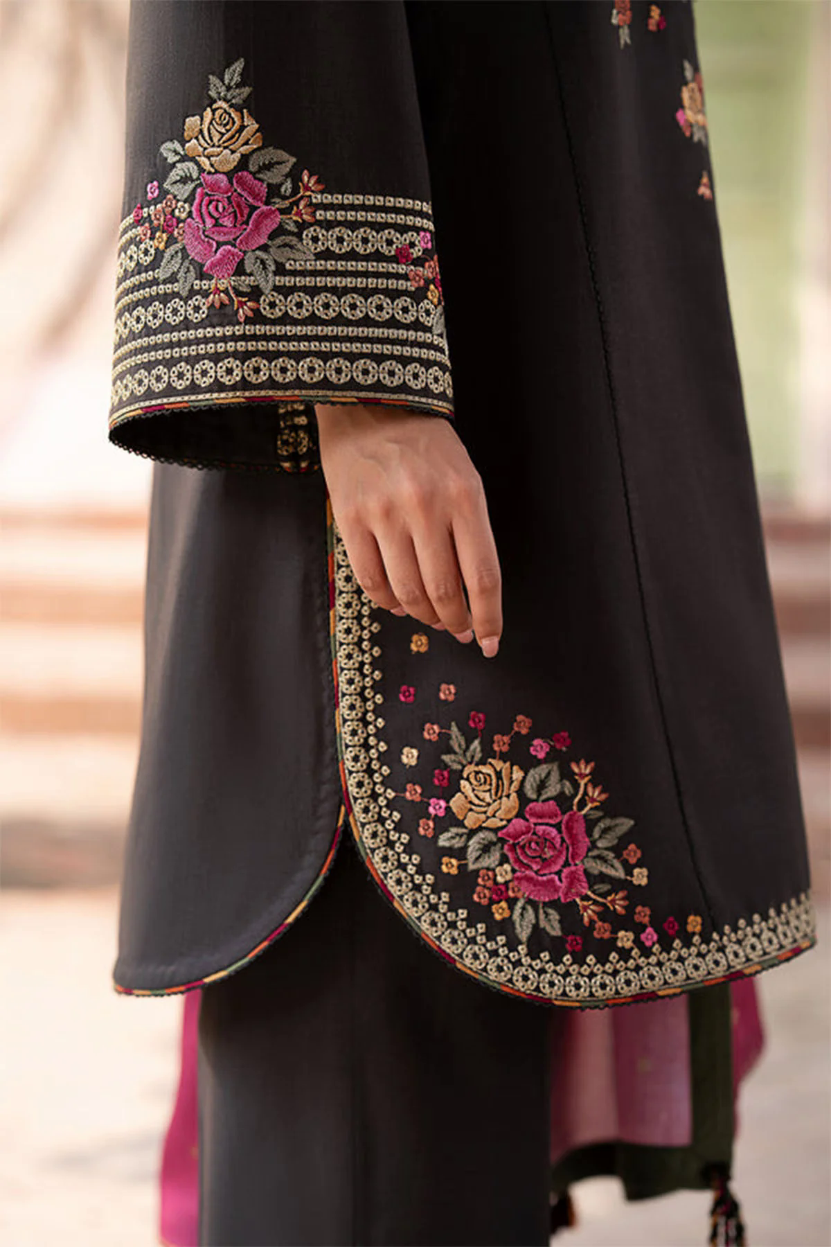 Embroidered Dhanak 3pc with Whool Shawal- GA1969