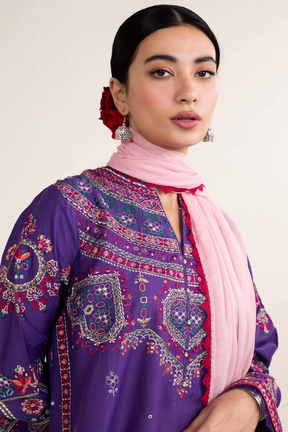 Embroidered Dhanak 3pc with Printed Shawal- GA1974