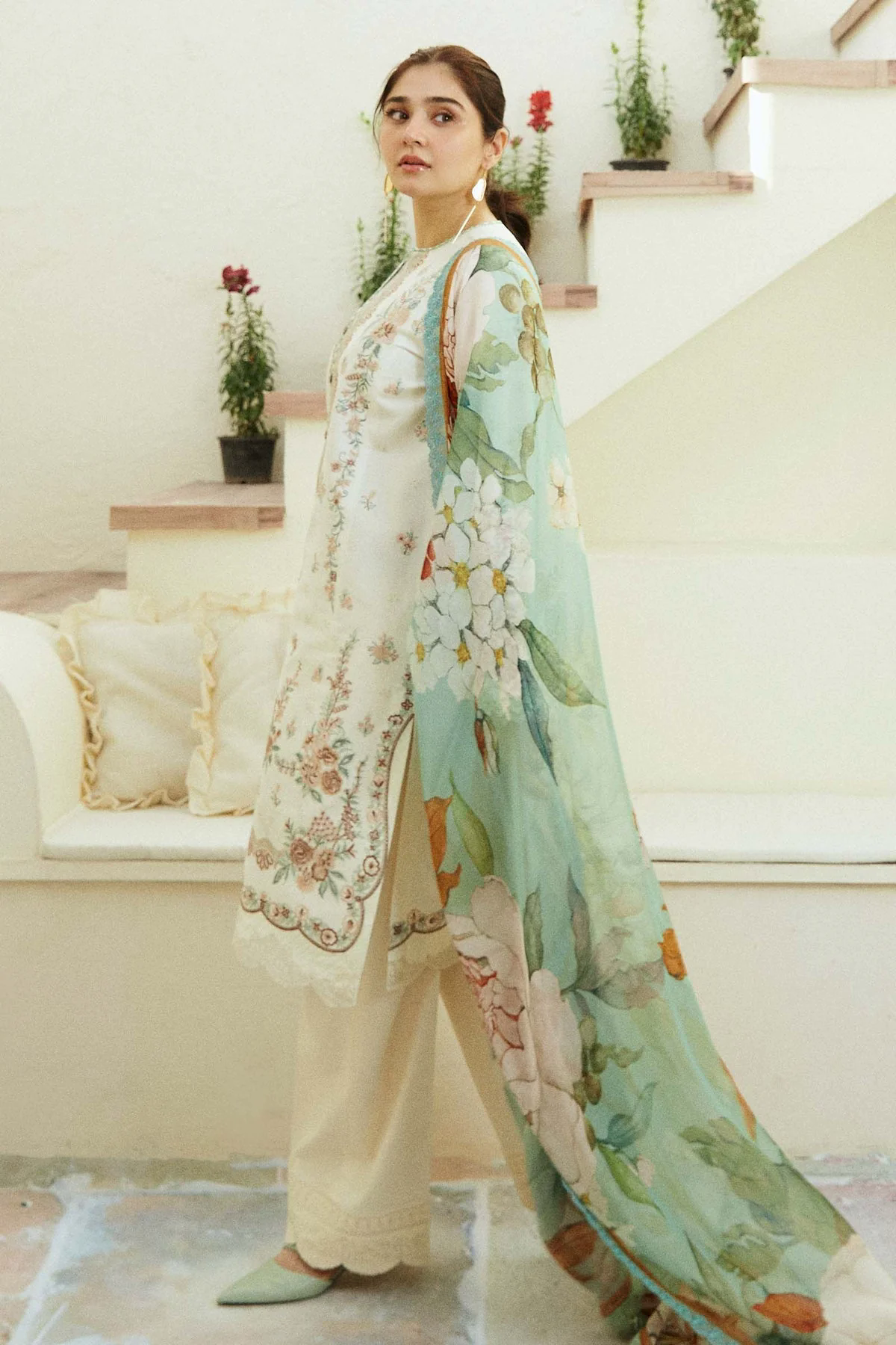 Embroidered Lawn 3pc with Printed Chiffon Dupatta - GA1880