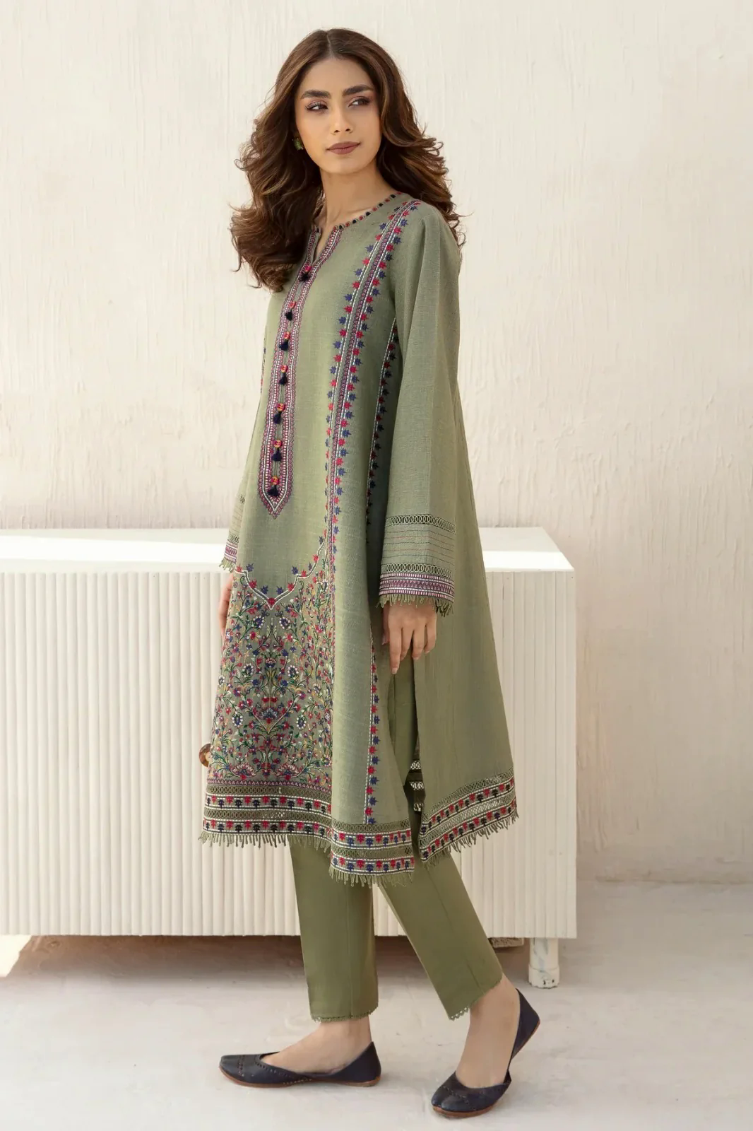 3PC Embroidered Dhanak with  Shawl - GA1796