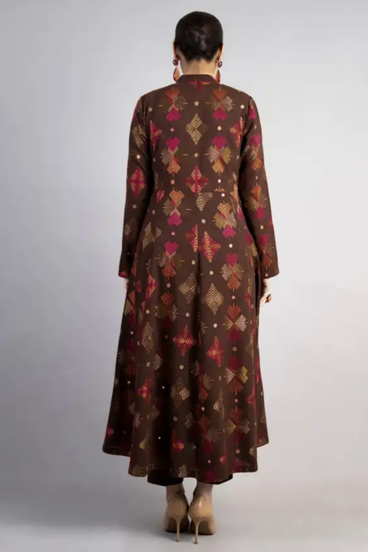 Embroidered Lawn 3pc with Embroidered Crinkle Chiffon Dupatta- GA2033