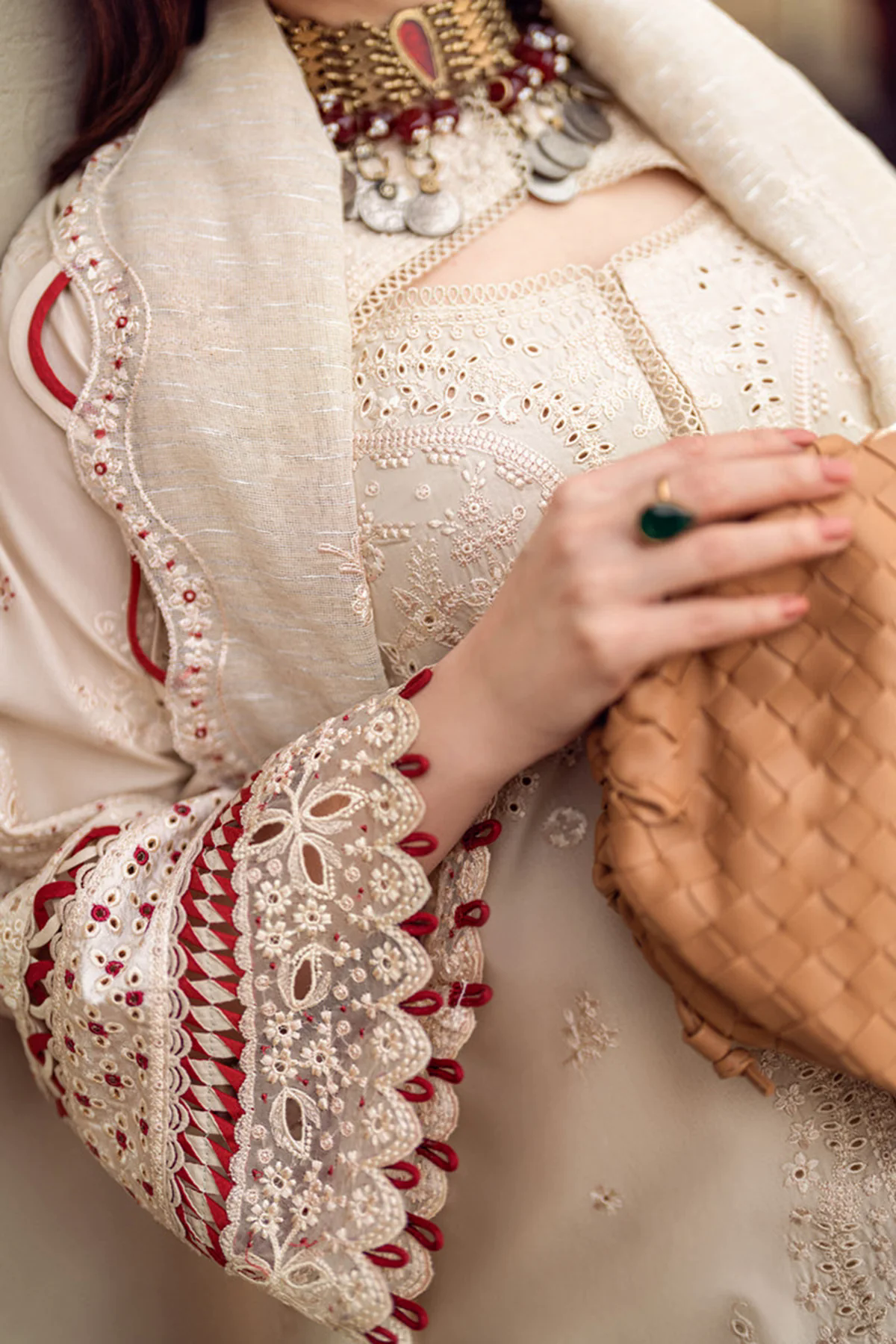 Embroidered Lawn 3pc with Embroidered Slub Net dupatta-GA2028