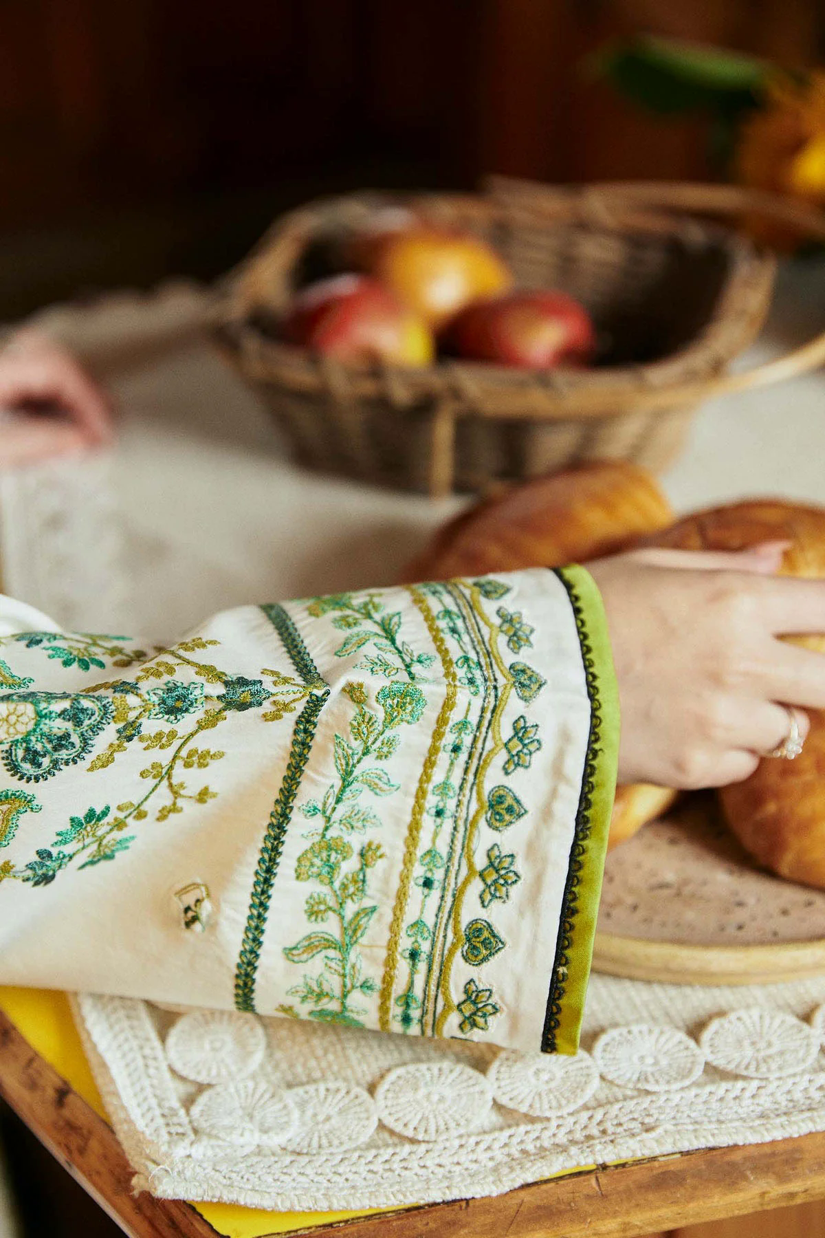 Embroidered Lawn 3pc with Printed Slub Net Dupatta- GA1901